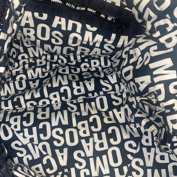 Marc Jacobs Diaper bag great condition - Picture 3 of 4